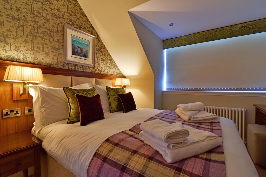 The Townhouse Aberfeldy - Rooms & Breakfast Экстерьер фото